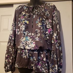 Ellen tracy blouse size small